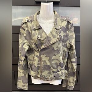 Miami Camouflage Woman Jacket with Gray Tones (M)